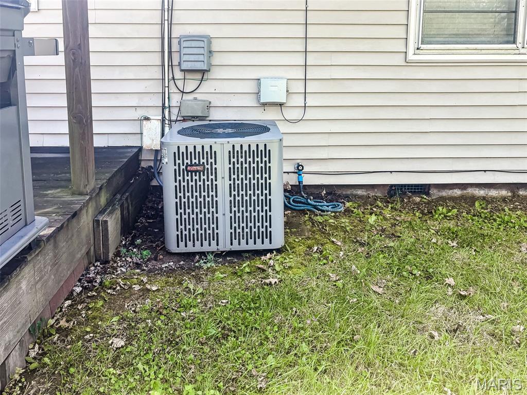 1043 East Edgewood Street Springfield, MO 65807 - Photo 46 of 48