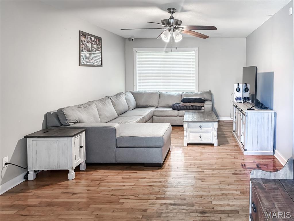 1043 East Edgewood Street Springfield, MO 65807 - Photo 5 of 48