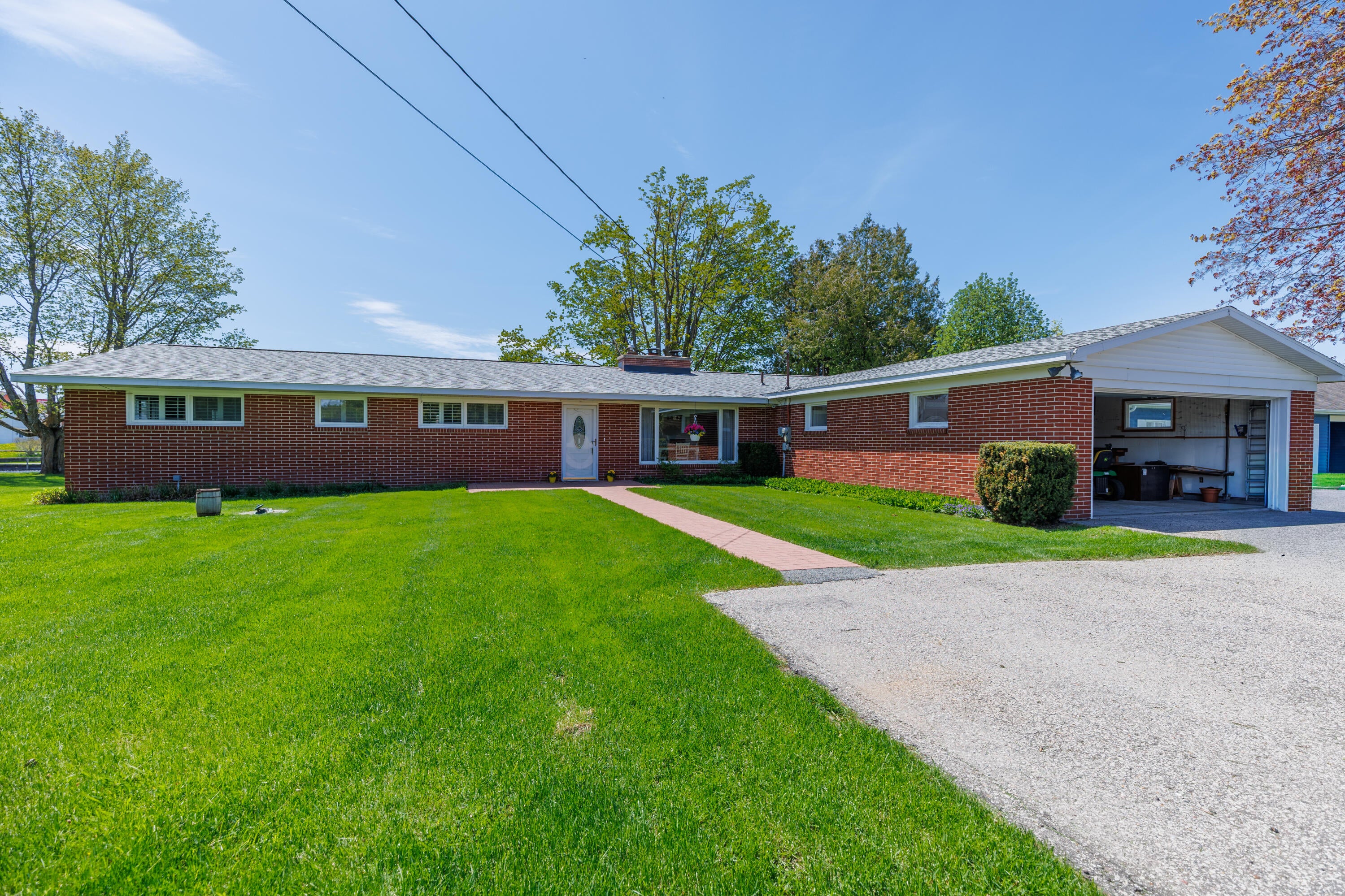 190 Riverside Drive Cheboygan, MI 49721 - Photo 1 of 86 190Riverside-46