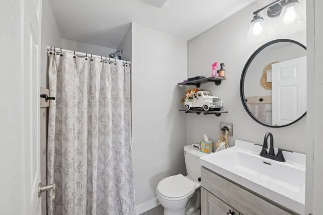 $224,000 | 915 11th Avenue West, Ashland, WI 54806