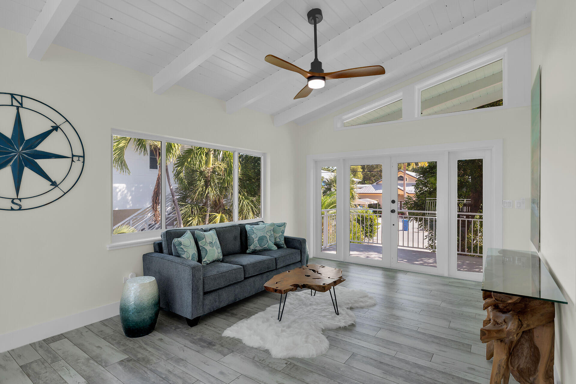 147 Sioux Street Tavernier, FL 33070 - Photo 8 of 41 a living room with furniture and a wooden floor