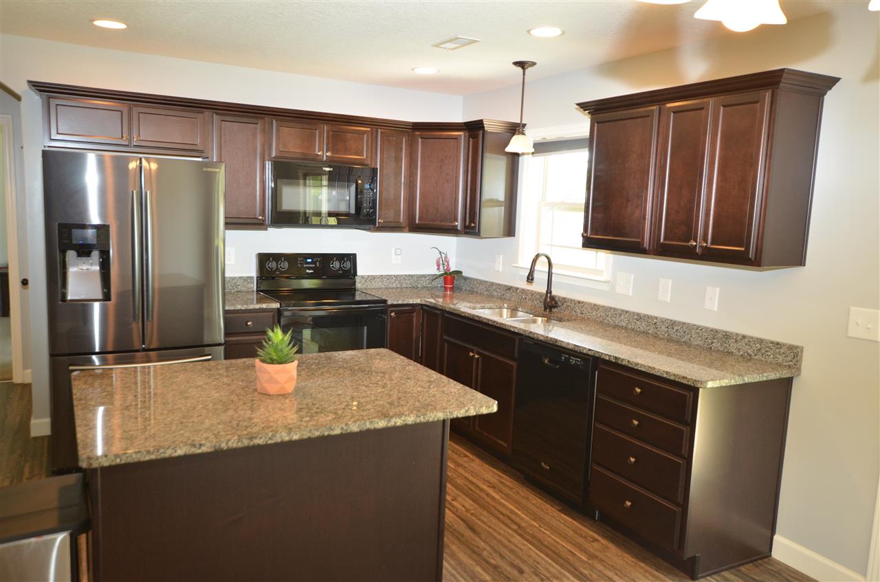 109 Green River Road Spartanburg, SC 29307 - Photo 8 of 21 Gallery Image 8