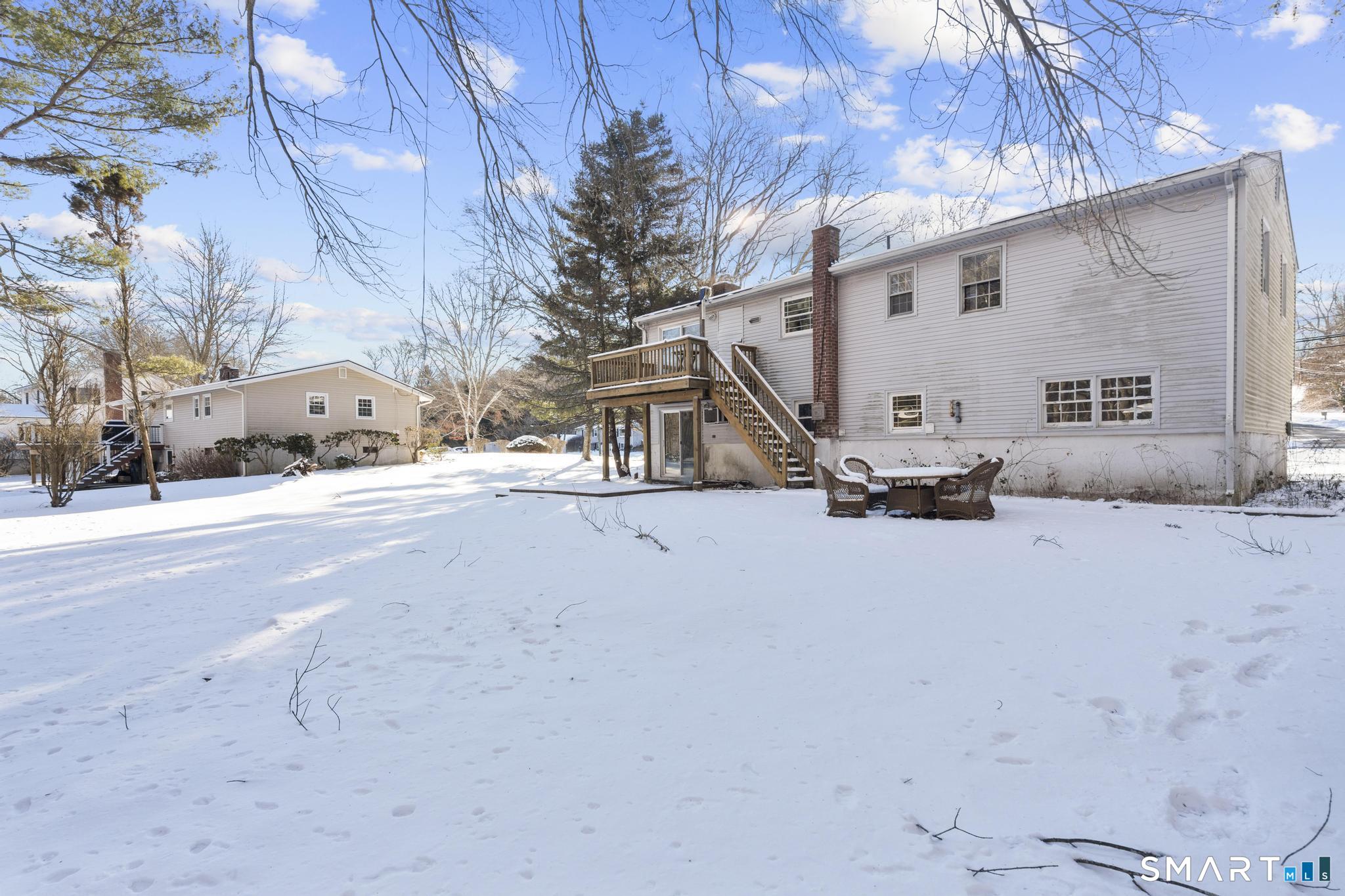 7 Partridge Hollow Road Ledyard, CT 06335 - Photo 4 of 38