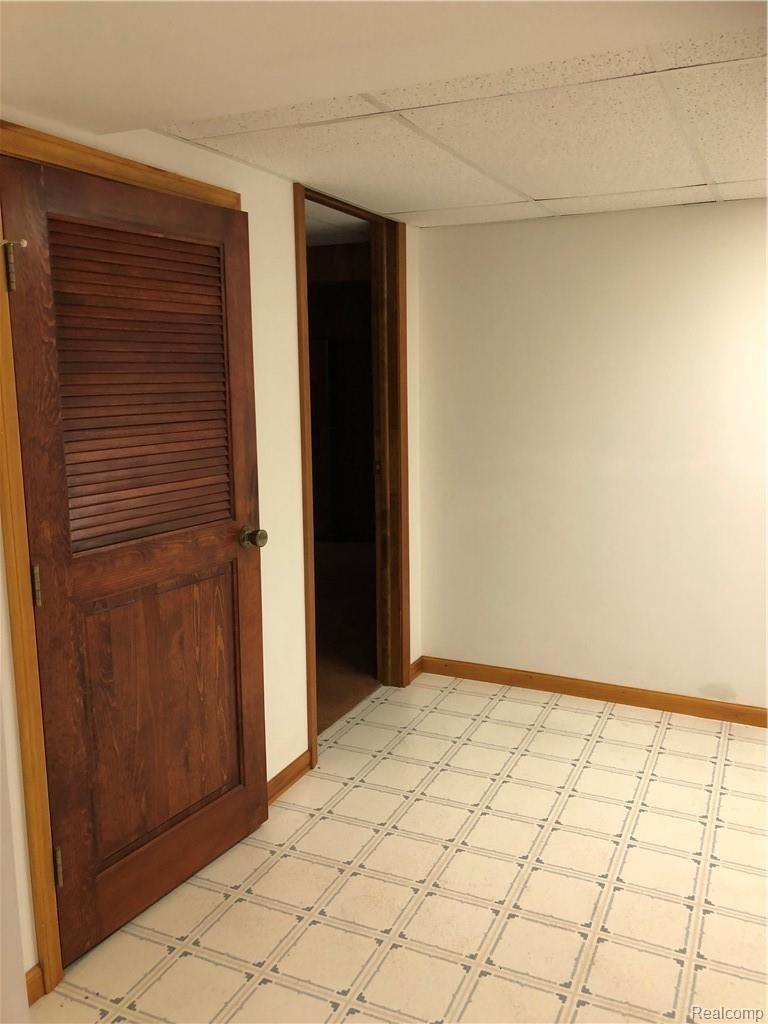 3109 Miller Road Flint, MI 48503 - Photo 37 of 60 IMG_4455.JPG