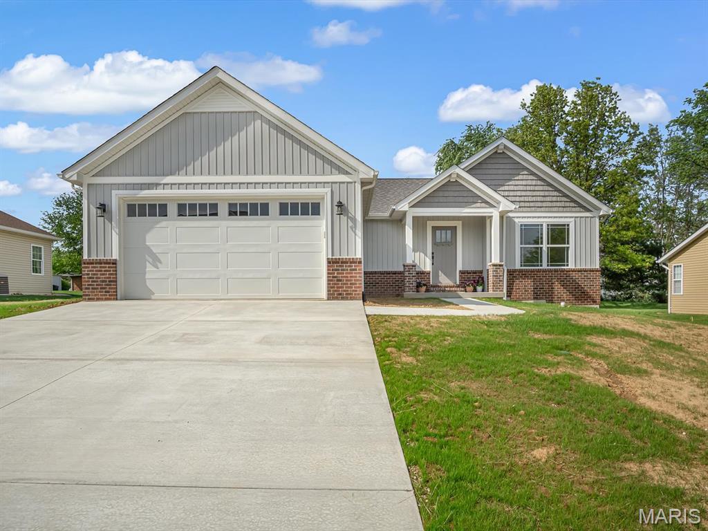 403 Briarcliff Drive Waterloo, IL 62298 - Photo 3 of 36