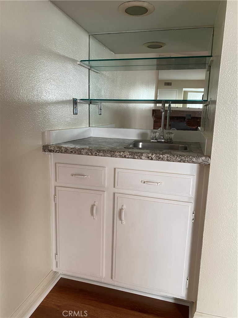 1830 West 145th Street, Unit C Gardena, CA 90249 - Photo 11 of 32