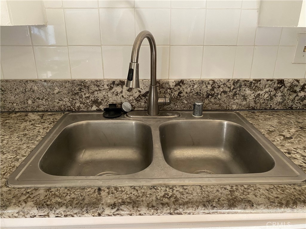 1830 West 145th Street, Unit C Gardena, CA 90249 - Photo 16 of 32