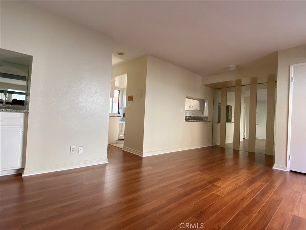 1830 West 145th Street, Unit C Gardena, CA 90249 - Photo 5 of 32