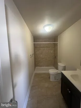 $1,250 | 317 North Avenue East, Unit 110, Baltimore, MD 21202