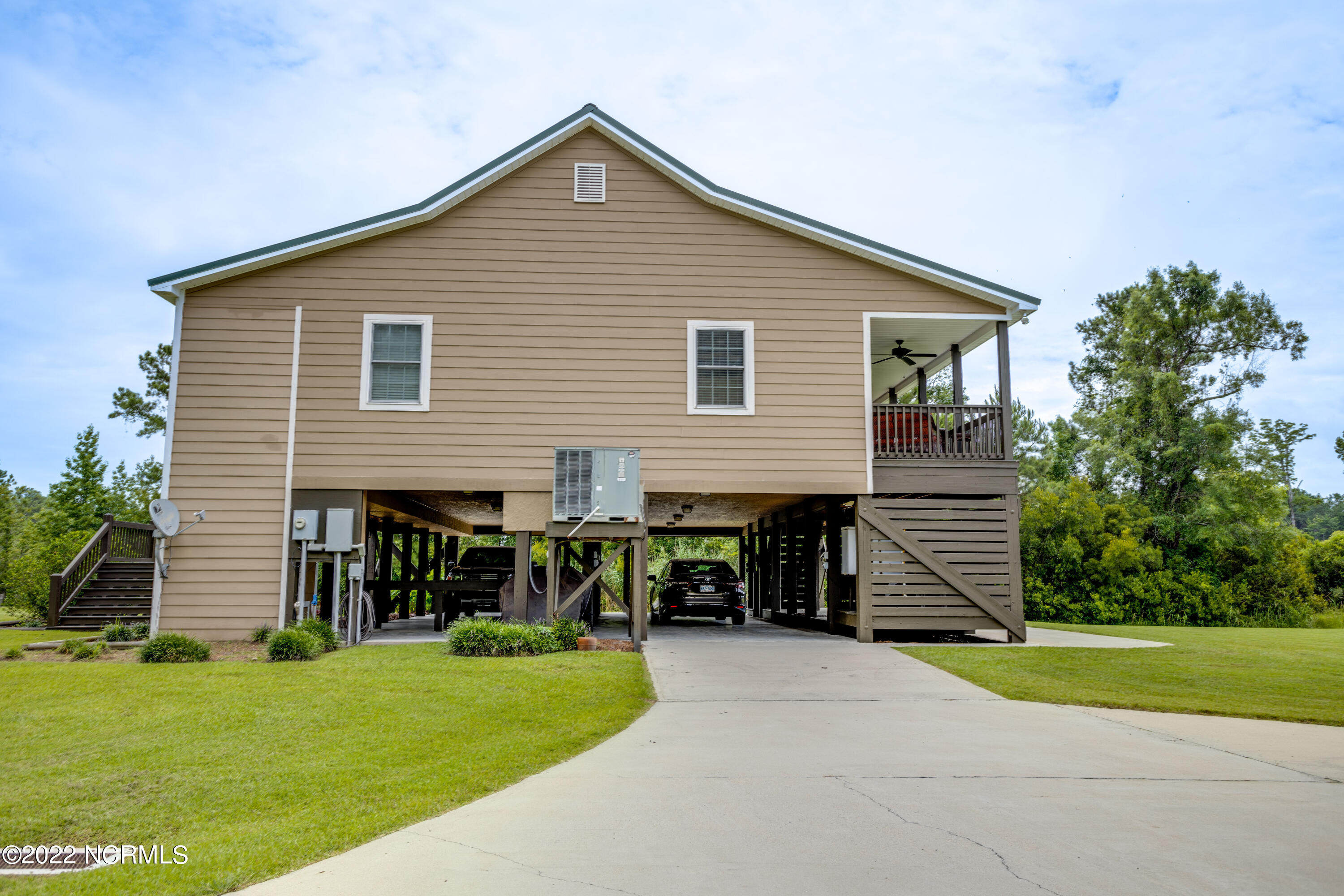 41320 Highway 264 Belhaven, NC 27810 - Photo 9 of 50 009 14320 us 264 hwy side view main home