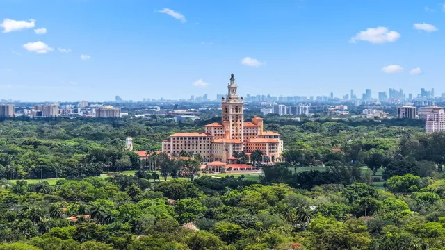 $2,075,000 | 5830 Southwest 51st Terrace, Miami, FL 33155