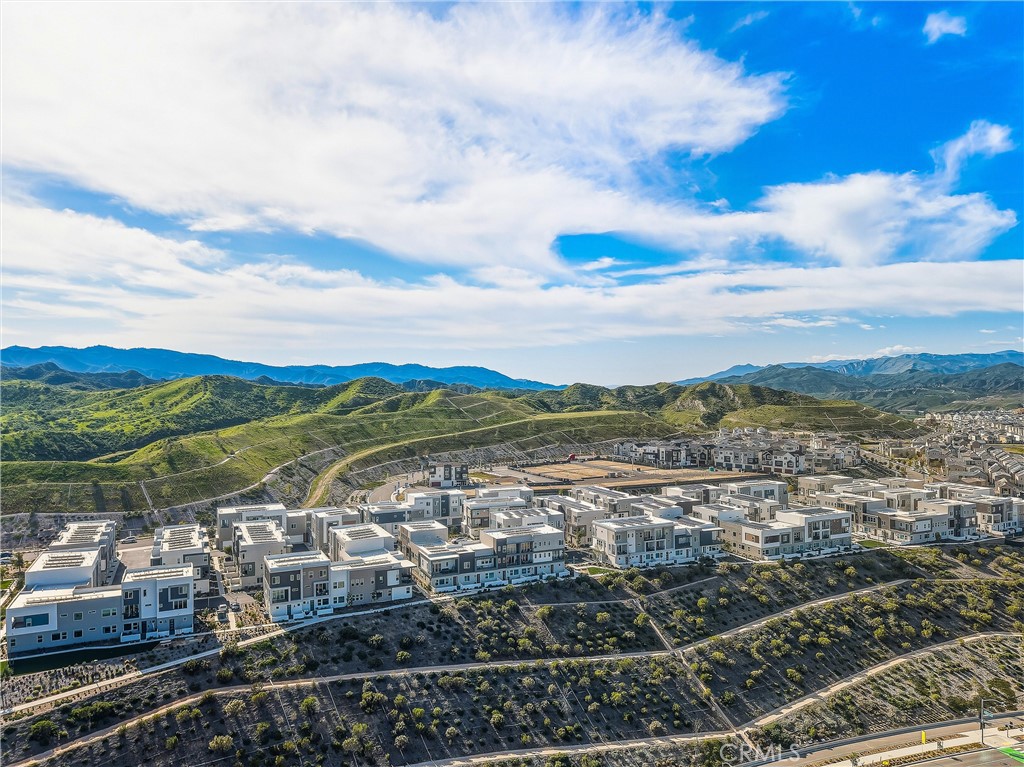 26767 Laurel Mountain Loop Valencia, CA 91381 - Photo 35 of 43 a view of a city with mountains