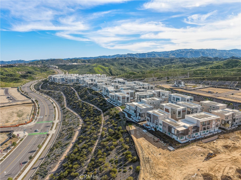 26767 Laurel Mountain Loop Valencia, CA 91381 - Photo 42 of 43 a view of a city