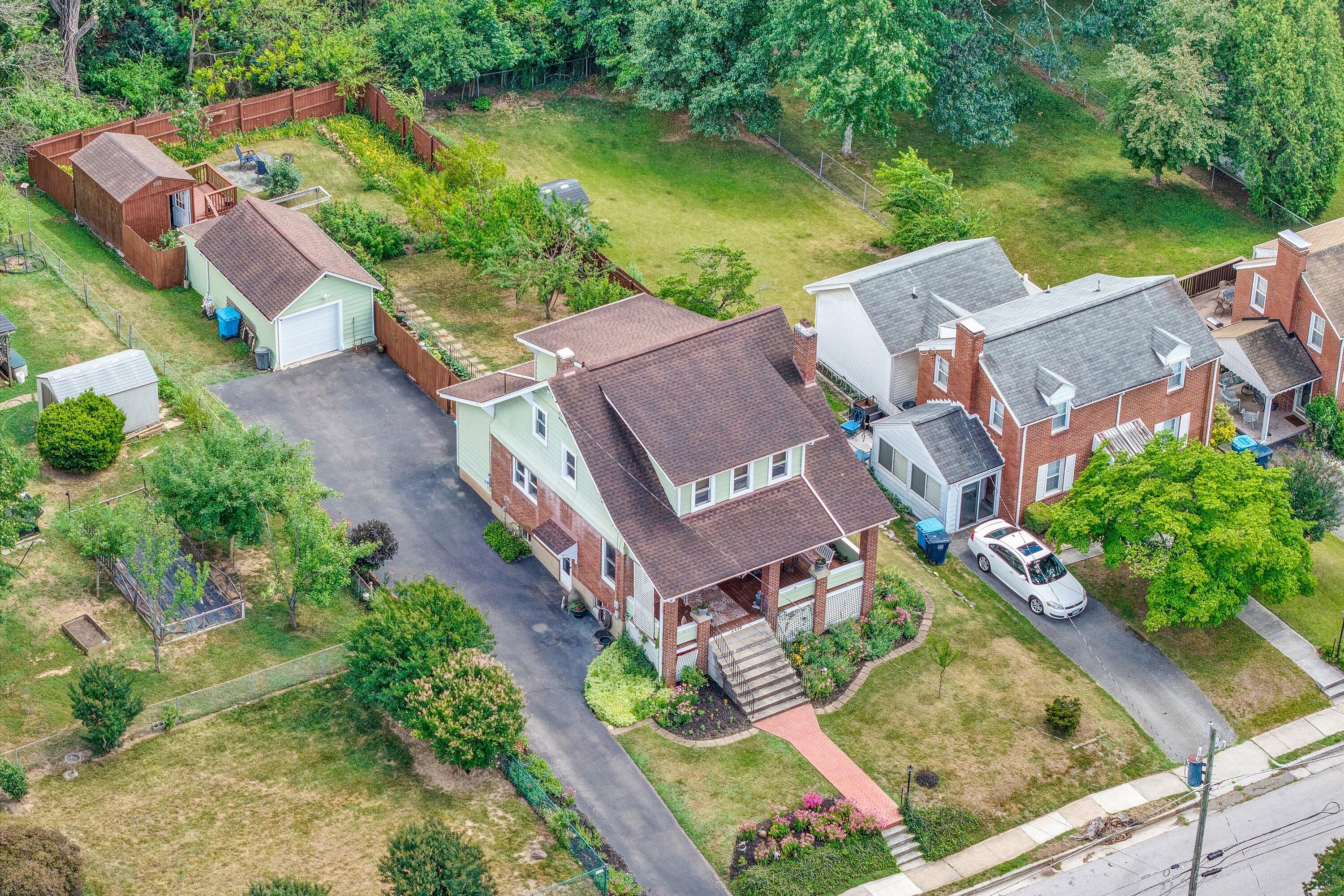 2416 Lofton Road Southwest Roanoke, VA 24015 - Photo 46 of 54 52-DJI_20260623152300