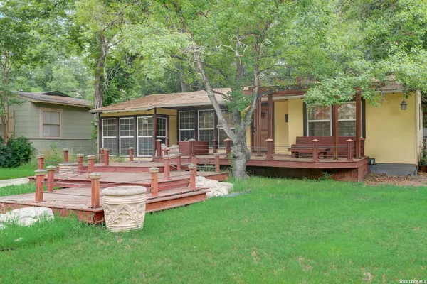 $1,600 | 439 Devonshire Drive, San Antonio, TX 78209