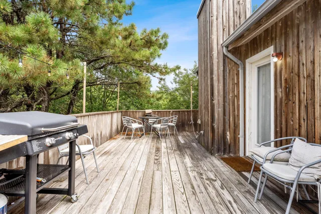 $1,100,000 | 1806 County Road 39, Southampton, NY 11968