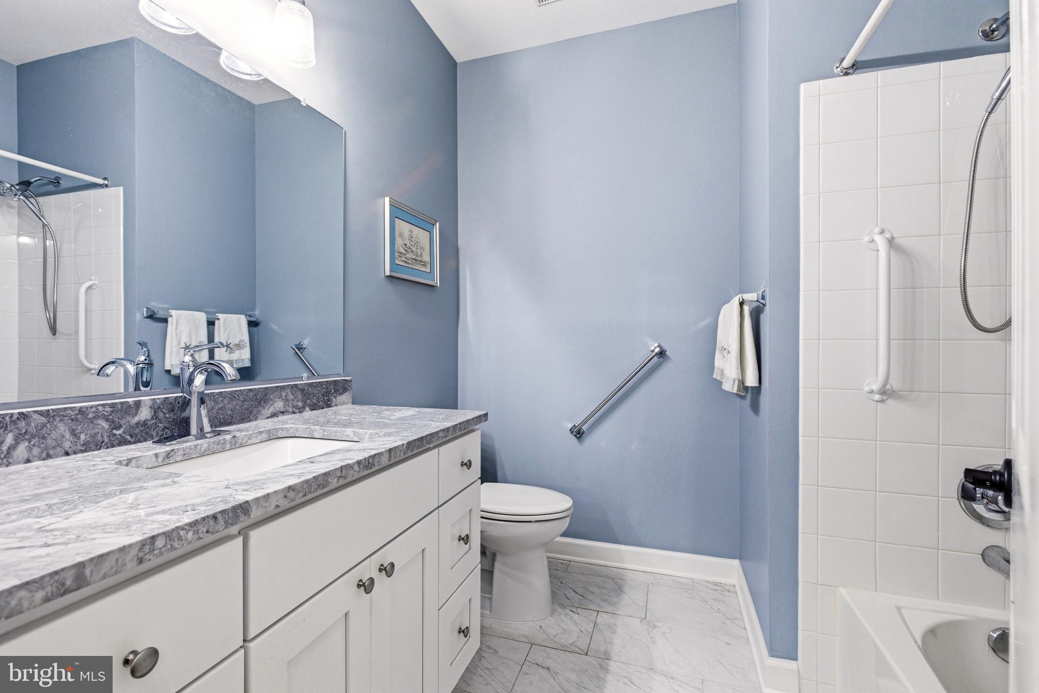 10 Shane Street Sicklerville, NJ 08081 - Photo 28 of 38 2nd full bath. Tub/Shower combo