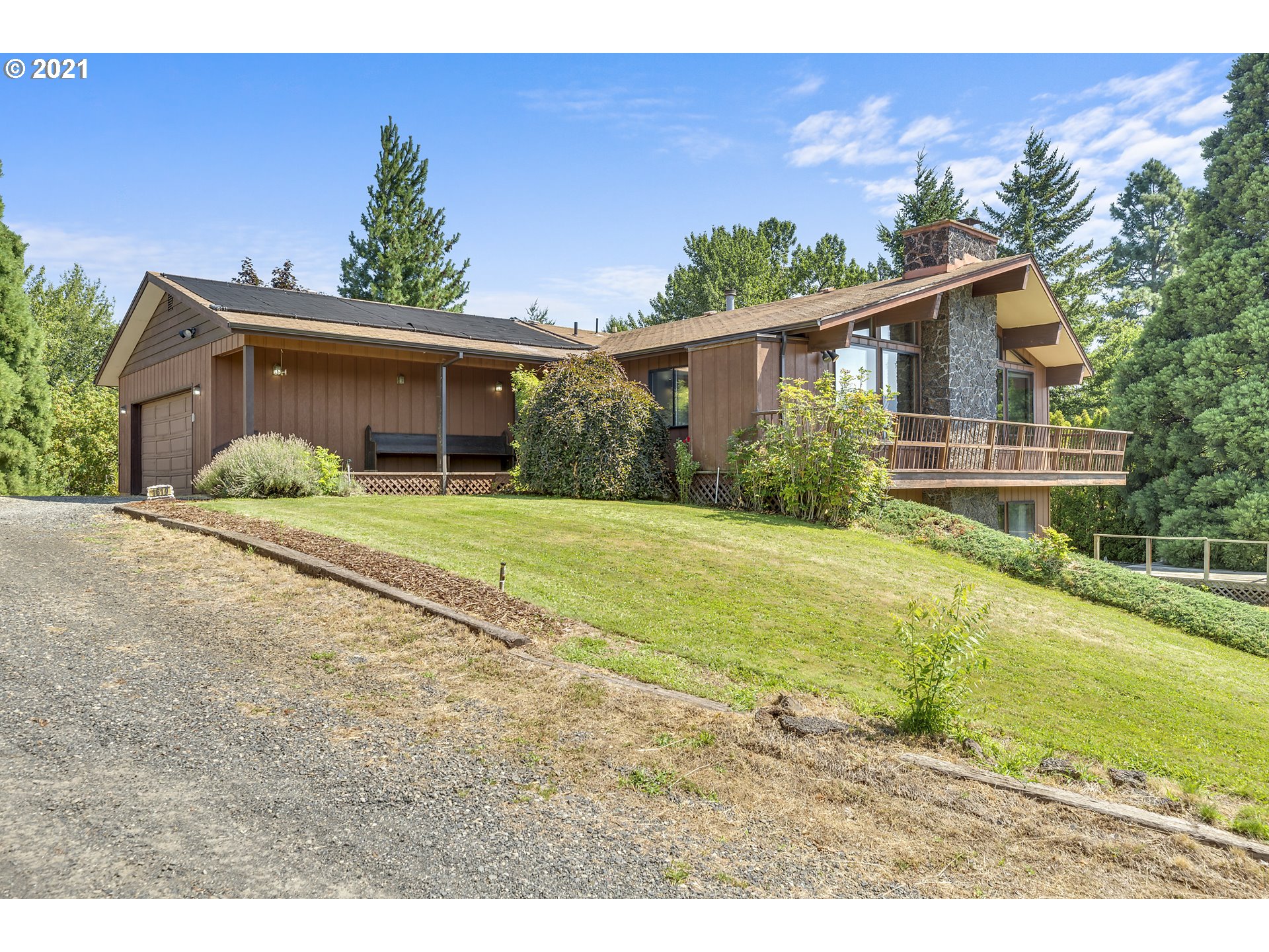 1619 Orchard Road Hood River, OR 97031 - Photo 3 of 32 Gallery Image 3
