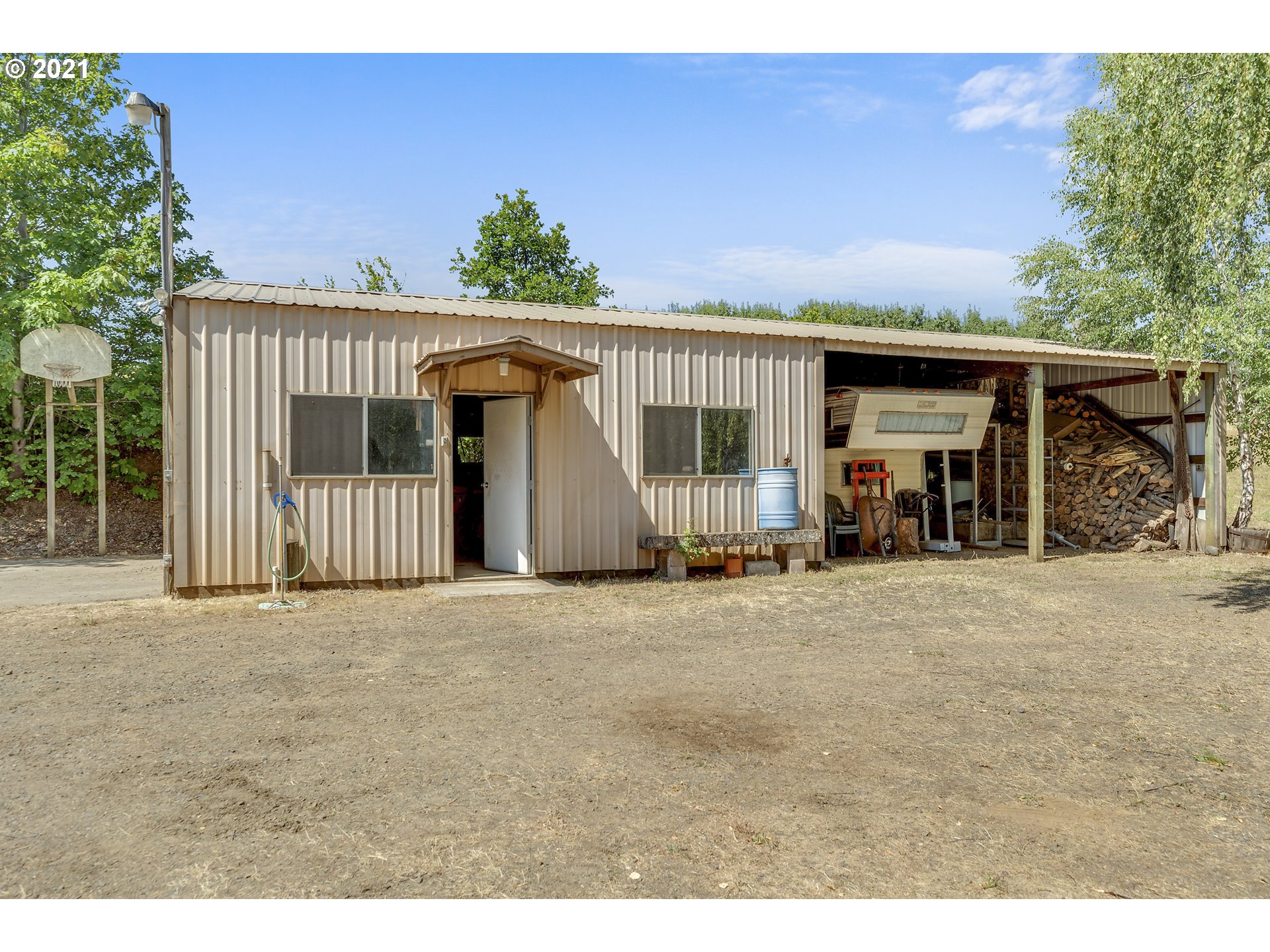 1619 Orchard Road Hood River, OR 97031 - Photo 30 of 32 Gallery Image 30