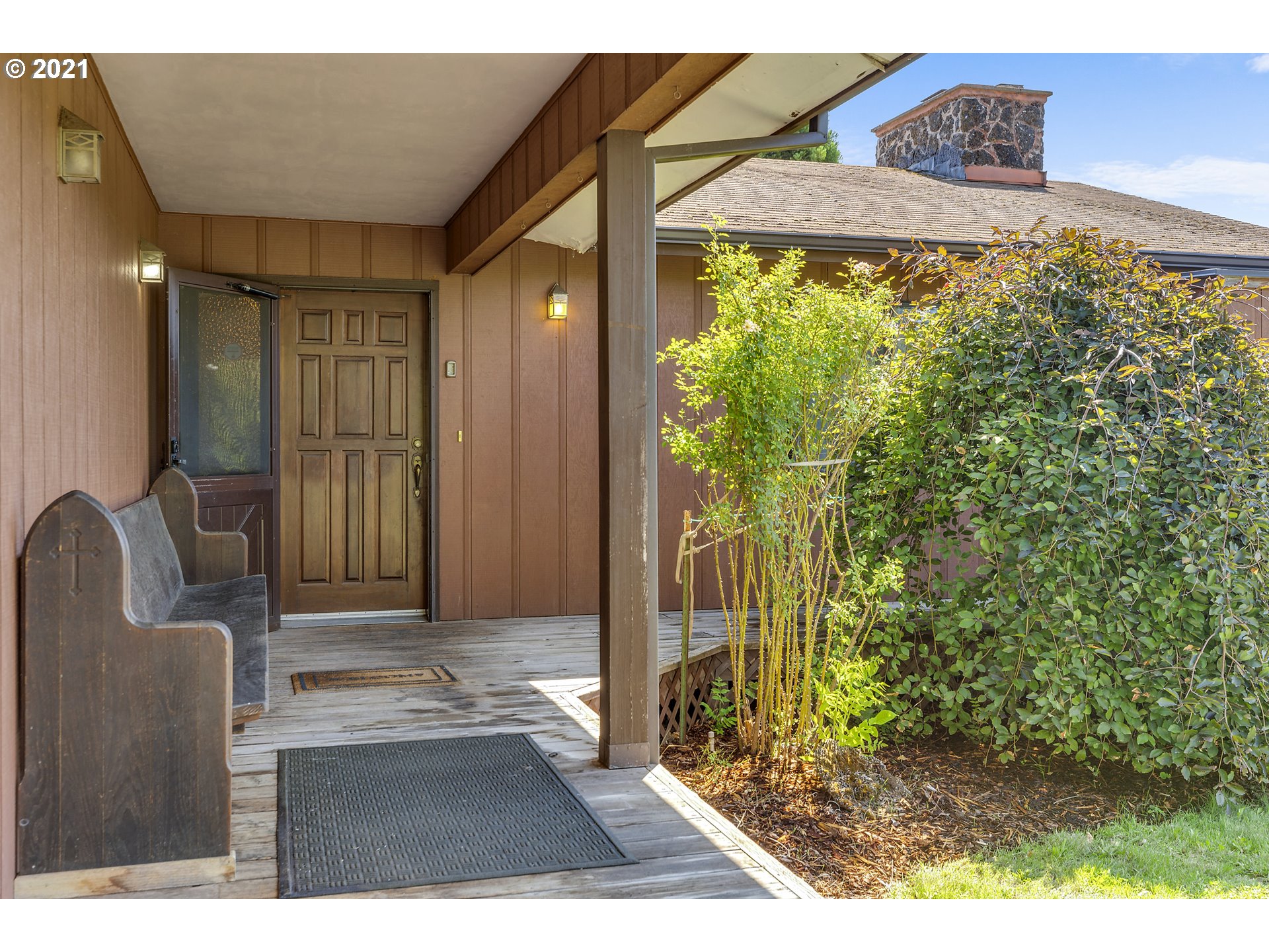 1619 Orchard Road Hood River, OR 97031 - Photo 5 of 32 Gallery Image 5