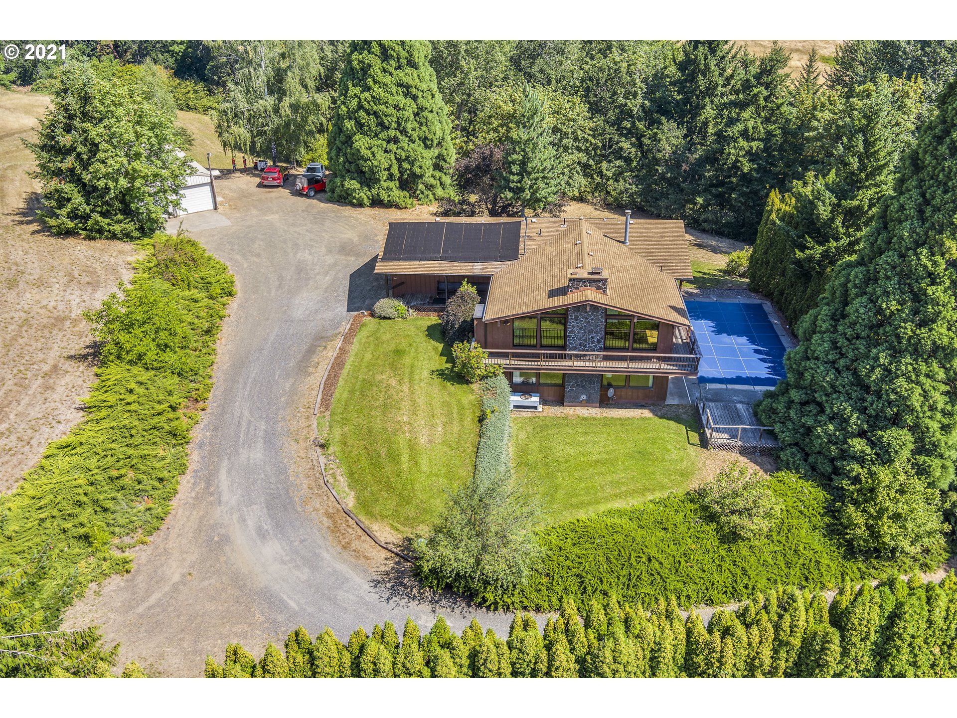 1619 Orchard Road Hood River, OR 97031 - Photo 6 of 32 Gallery Image 6