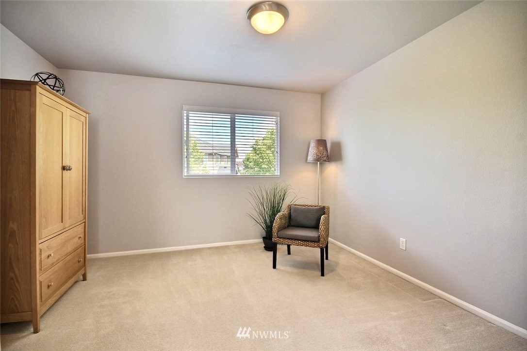 16901 Woodside Drive Southeast Renton, WA 98058 - Photo 10 of 16