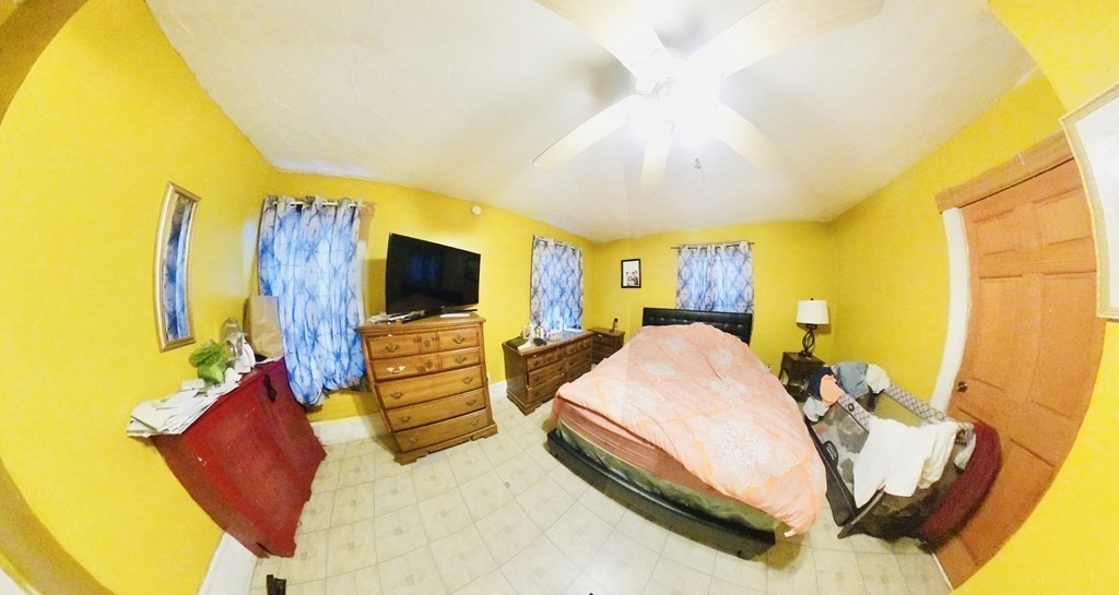 9 Salem Street Salem, MA 01970 - Photo 5 of 7