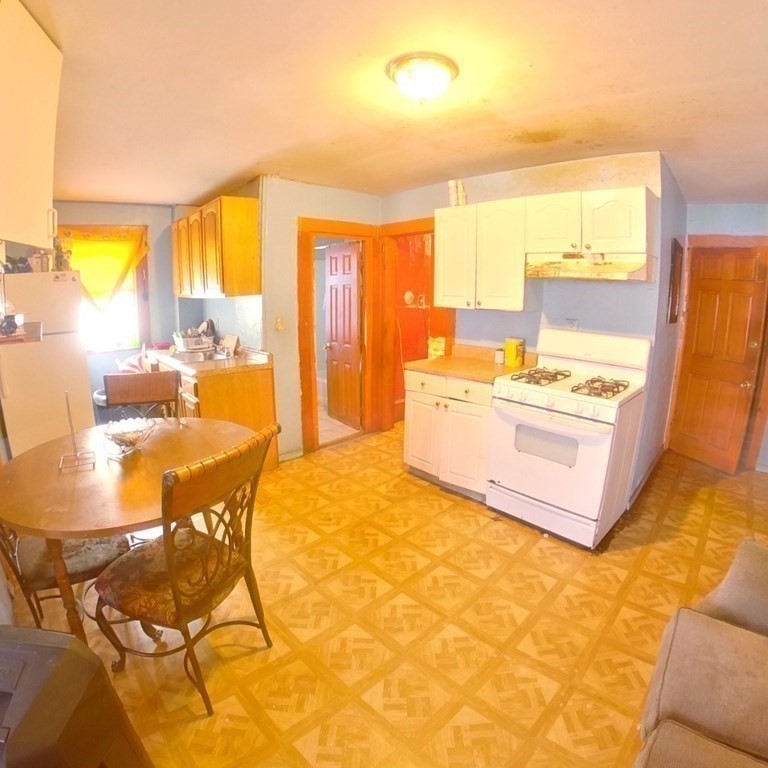 9 Salem Street Salem, MA 01970 - Photo 7 of 7