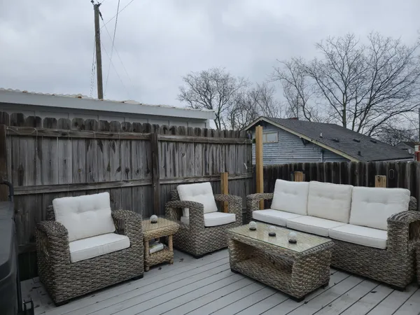 $2,200 | 409 B McIver Street, Nashville, TN 37211