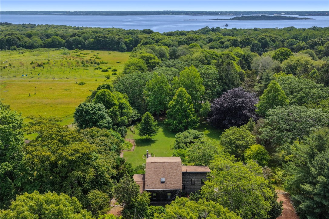 856 North Main Road Jamestown, RI 02835 - Photo 2 of 49