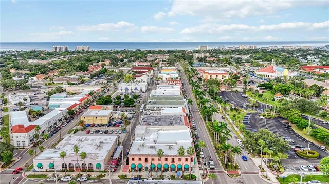 $2,950,000 | 219 West Venice Avenue, Venice, FL 34285