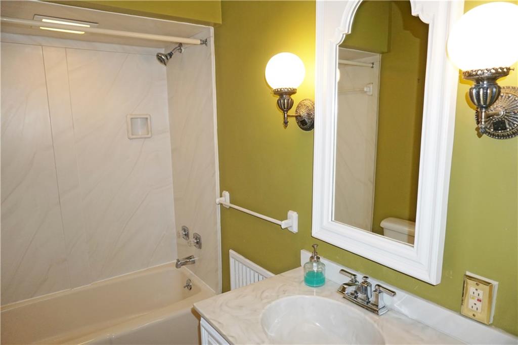 226 Soose Road Pittsburgh, PA 15209 - Photo 15 of 25 Gallery Image 15