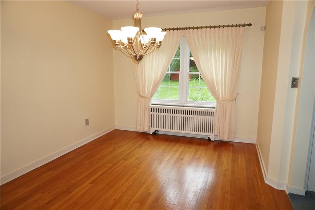 226 Soose Road Pittsburgh, PA 15209 - Photo 6 of 25 Dining Room