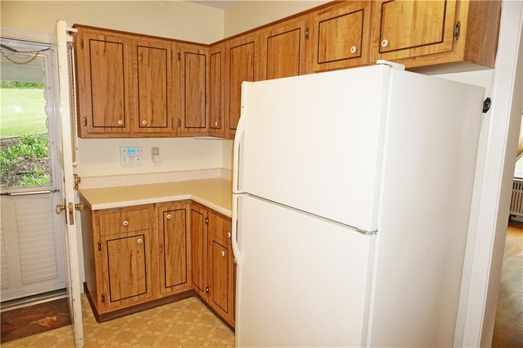 226 Soose Road Pittsburgh, PA 15209 - Photo 8 of 25 Gallery Image 8