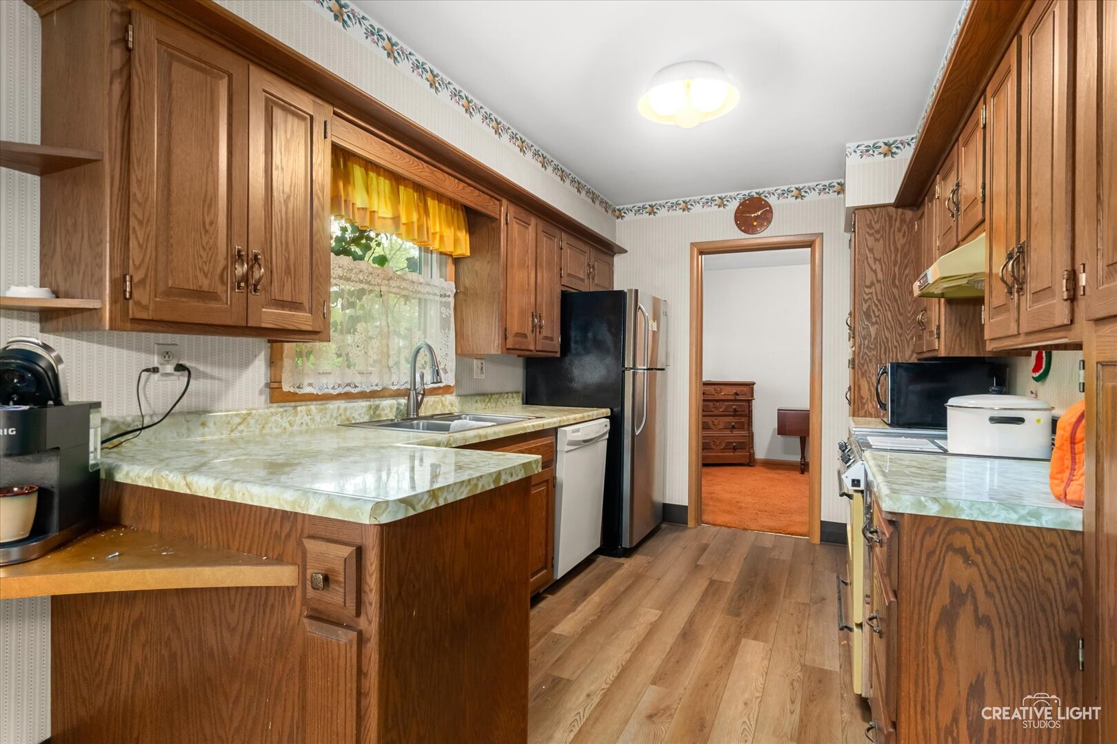 6S437 Hankes Road Aurora, IL 60506 - Photo 5 of 22