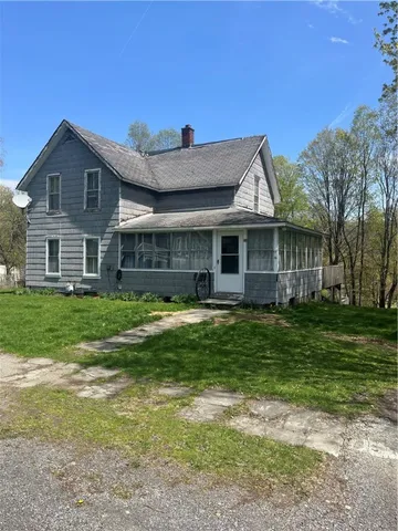 $91,000 | 82 St John Street, Walton, NY 13856
