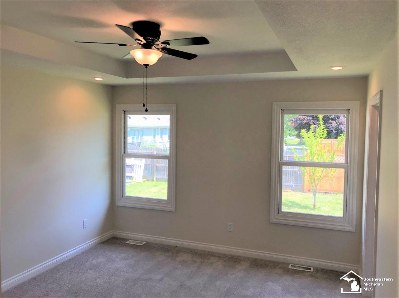 4756 Sycamore Road Newport, MI 48166 - Photo 11 of 21 31385550-10.JPG