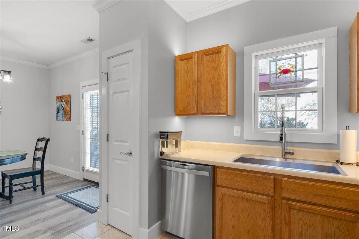 117 Cricketgrass Drive Cary, NC 27513 - Photo 14 of 30 15-117 Cricketgrass-15