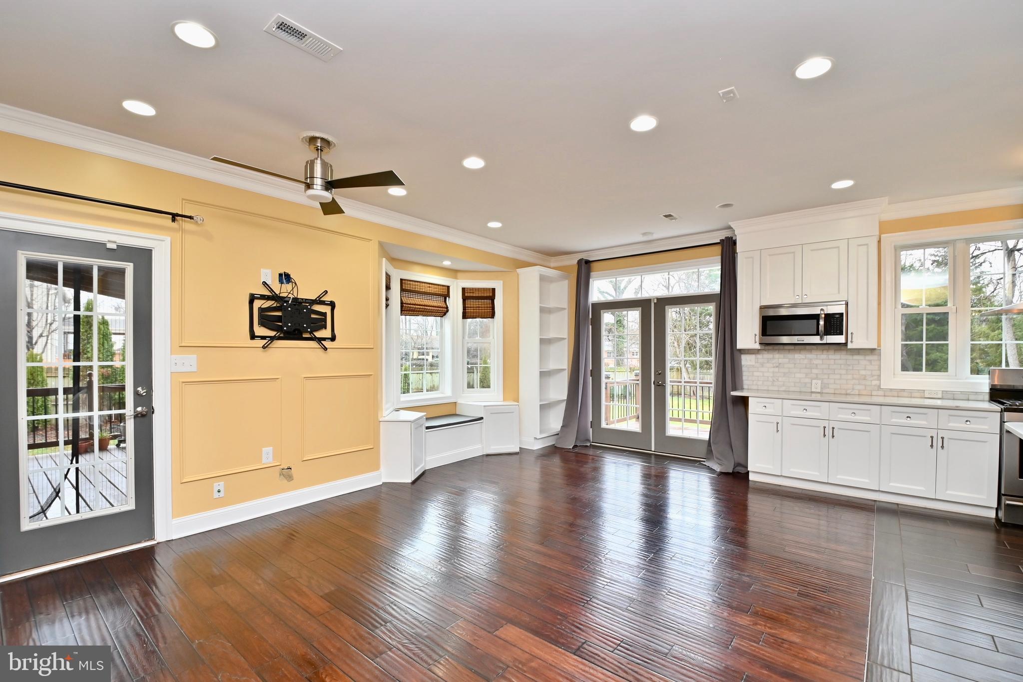 8018 Fordson Road Alexandria, VA 22306 - Photo 11 of 54 Recessed lights