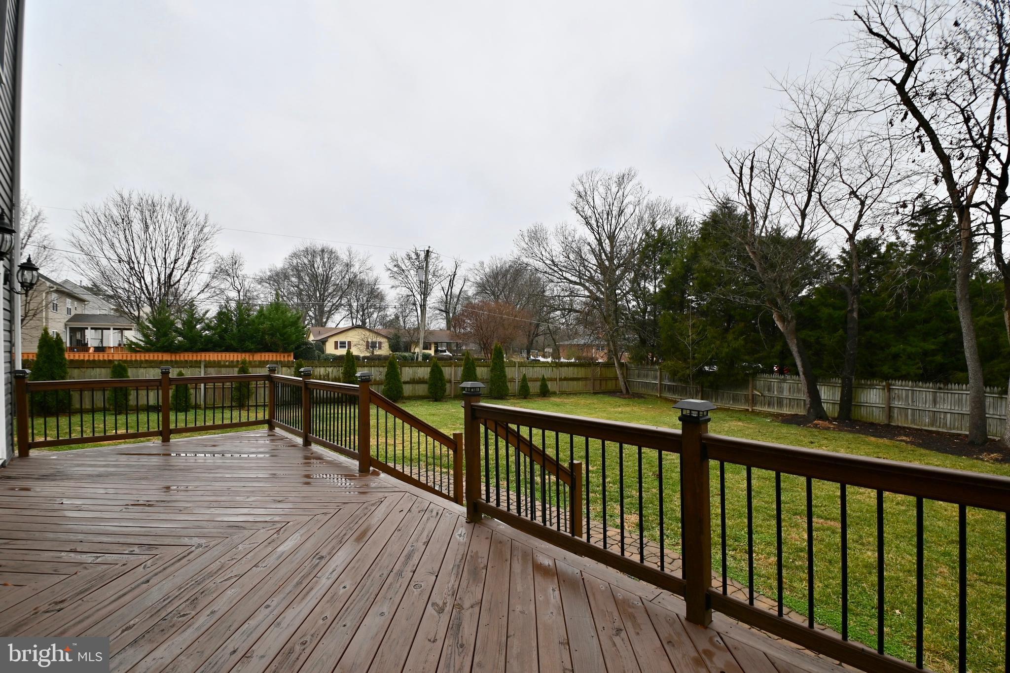 8018 Fordson Road Alexandria, VA 22306 - Photo 52 of 54 Alt Deck