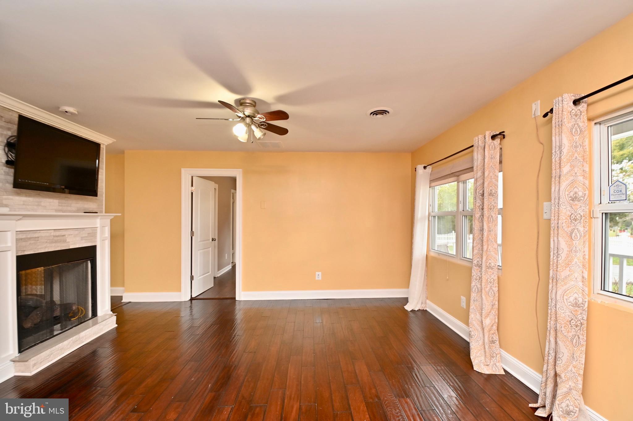 8018 Fordson Road Alexandria, VA 22306 - Photo 6 of 54 LR