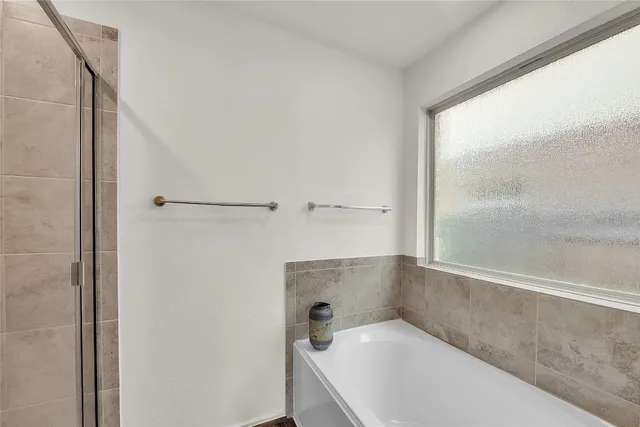 $2,500 | 119 Esparza Drive, Bastrop, TX 78602