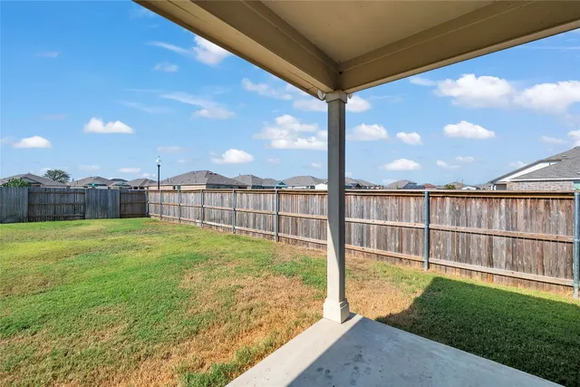 $2,500 | 119 Esparza Drive, Bastrop, TX 78602