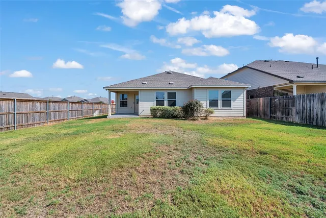 $2,500 | 119 Esparza Drive, Bastrop, TX 78602