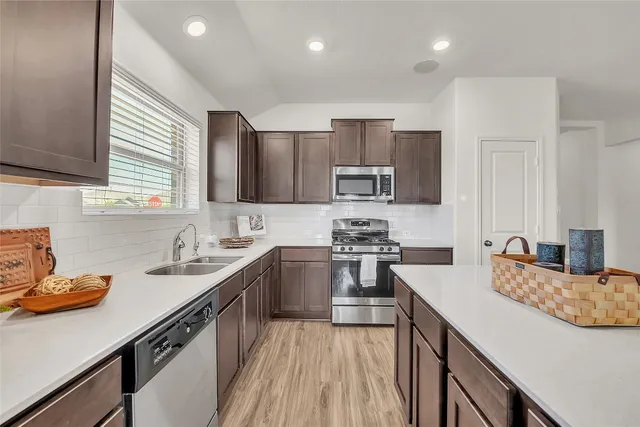 $2,500 | 119 Esparza Drive, Bastrop, TX 78602