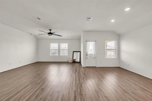 $2,500 | 119 Esparza Drive, Bastrop, TX 78602