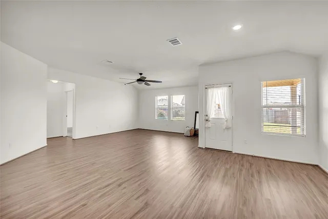 $2,500 | 119 Esparza Drive, Bastrop, TX 78602