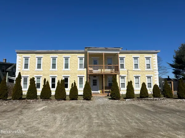 $630,000 | 301-309 Fenn Street, Pittsfield, MA 01201