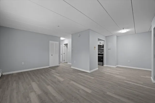 $2,100 | 141 Commercial Street, Unit 9, Braintree, MA 02184