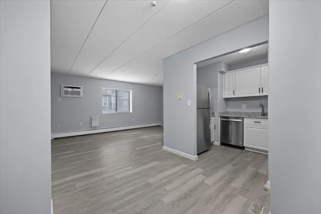 $2,100 | 141 Commercial Street, Unit 9, Braintree, MA 02184